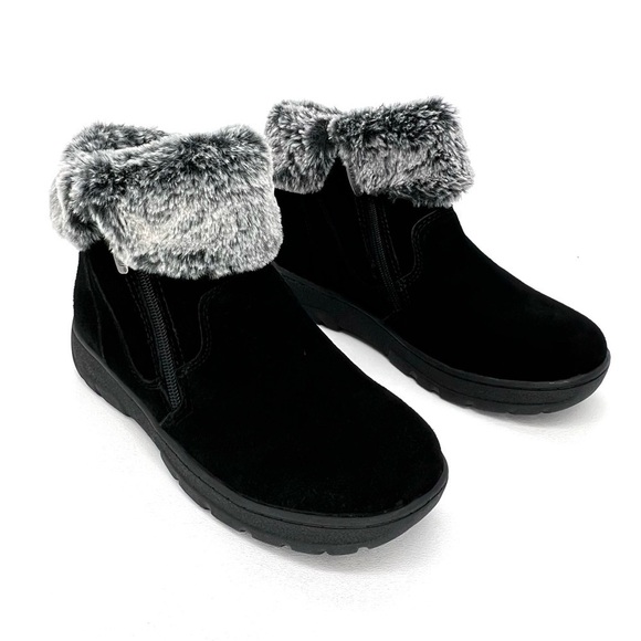 Khombu Black Suede Ankle Boot Size 7 Faux Fur Collar “Blend” Water-Resistant New - Picture 1 of 10